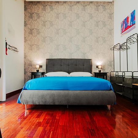 La Stanza Di Scio Scio Hotel เนเปิลส์ ภายนอก รูปภาพ